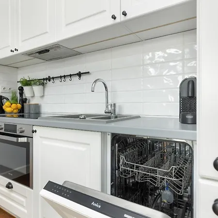 Cozy Gieysztora Wilanow By Renters