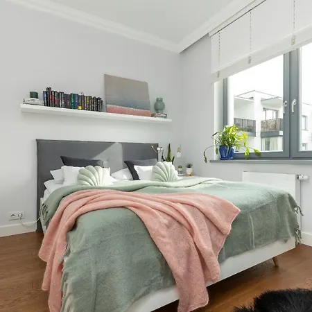 Cozy Gieysztora Wilanow By Renters 아파트 *