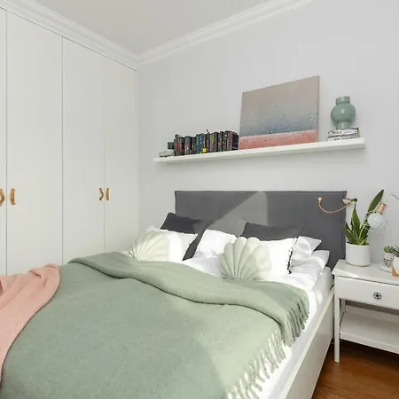 Cozy Gieysztora Wilanow By Renters 公寓 华沙