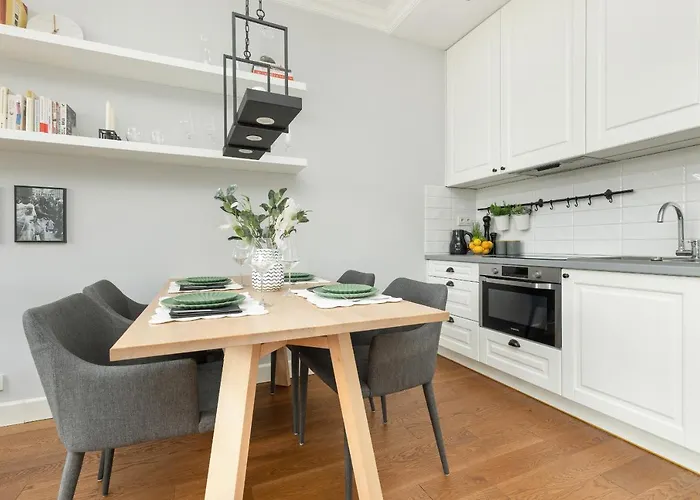 Cozy Gieysztora Wilanów By Renters Apartamento